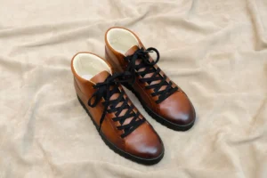 Boston Sneaker